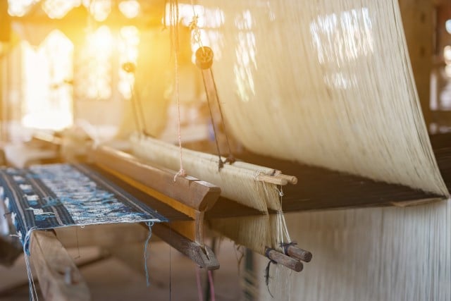 A Weaving Loom